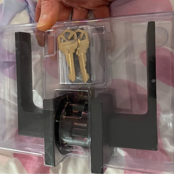 Kwikset Keyed Entry High Security Locking Door Handle With Smart Key Technology - Picture 4 of 11